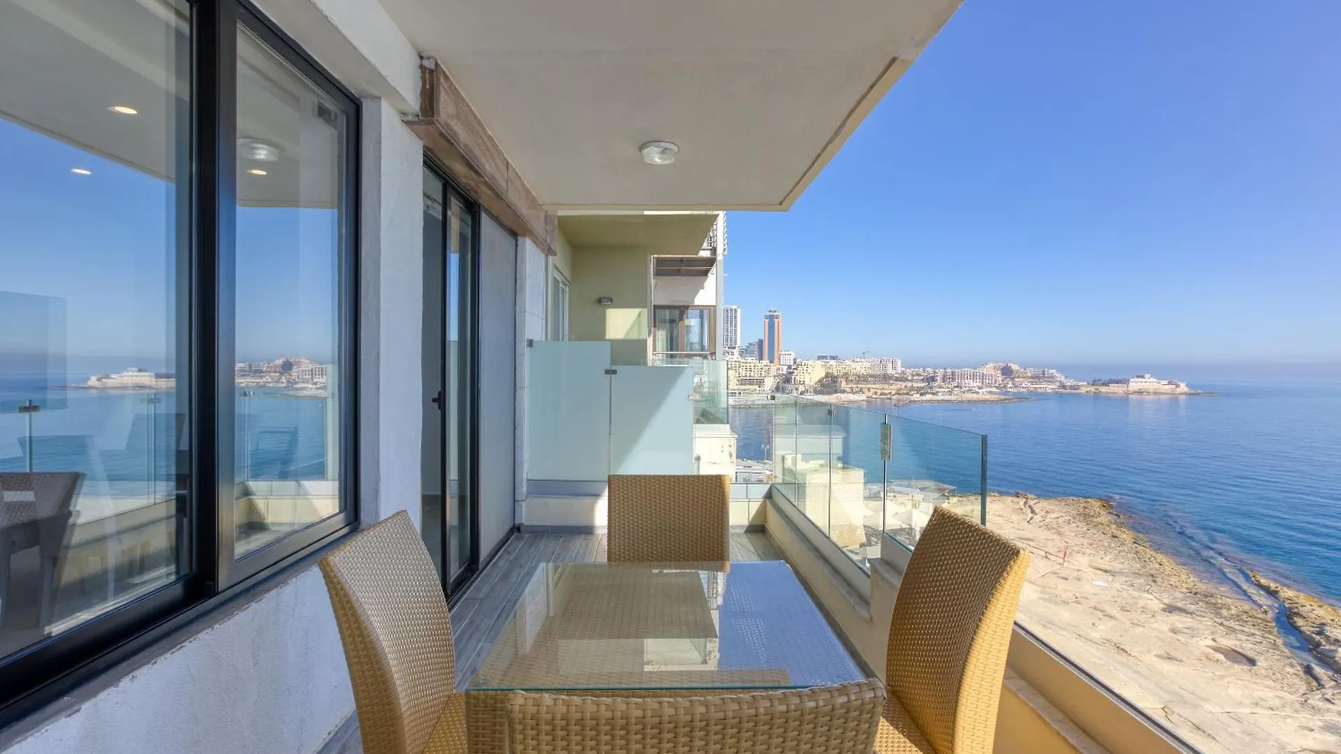 Beautiful 3Br Seafront Apt With Balcony In Sliema By 360 Estates contacts